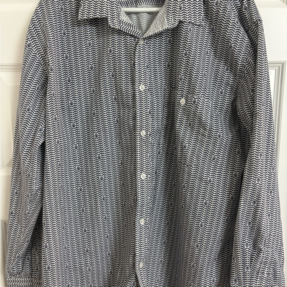 Stylish Black and White Men's Button Down Shirt